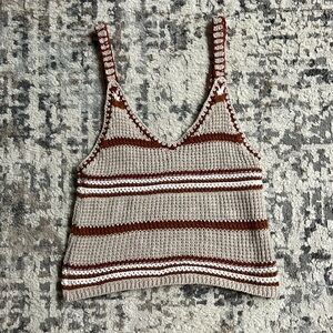 American Eagle Outfitters 🦅 Brown and Cream Knit Crop
